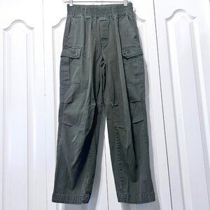 Forever 21- Size Small Jrs.  Army Green Cargo Cotton Pants-Side Pockets-Elastic